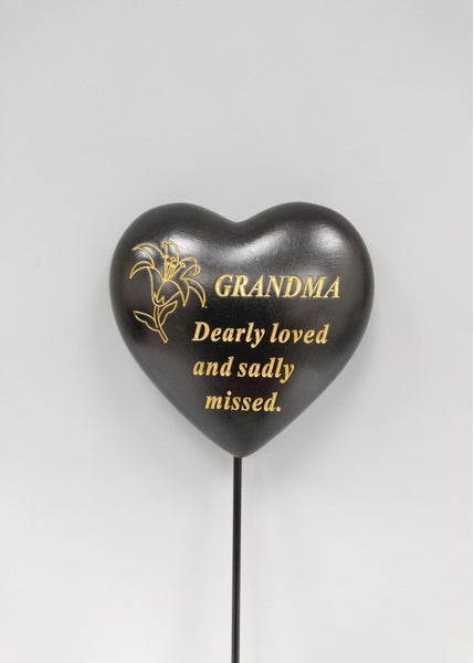 "Grandma, Dearly Loved & Sadly Missed" Black Gold Love Hert Memorial Garden / Grave Rod / Wand Stick
