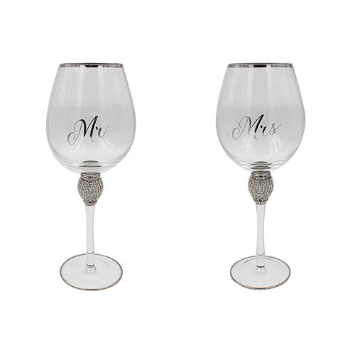 "Mr & Mrs" Set of Two Glass & Diamante Wedding / Anniversary Wine Goblets